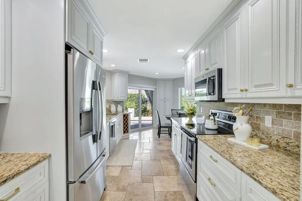 1350 Waikiki Court Marco Island FL 34145