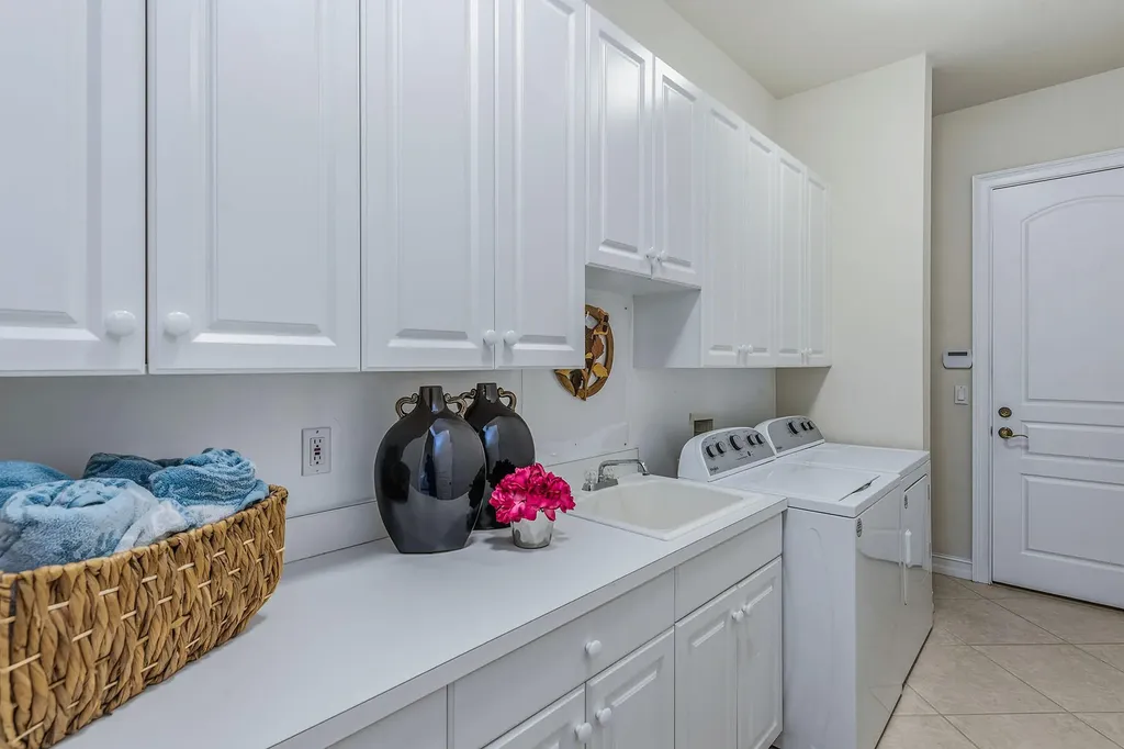 7754 Mulberry Lane Naples FL 34114