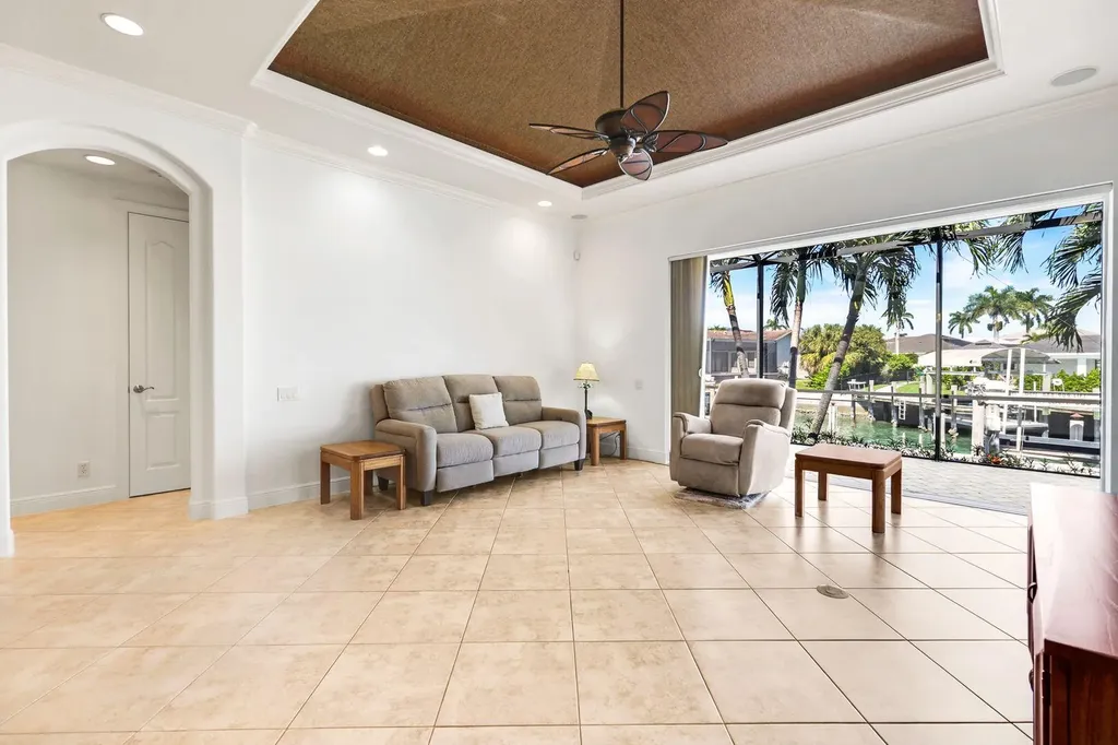 864 Magnolia Court Marco Island FL 34145