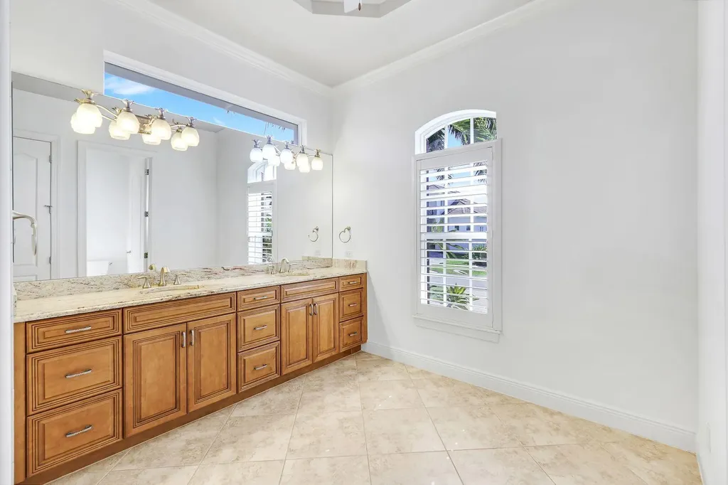 864 Magnolia Court Marco Island FL 34145