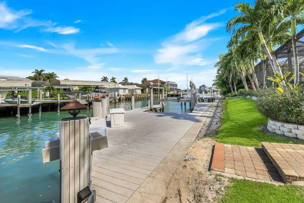 864 Magnolia Court Marco Island FL 34145