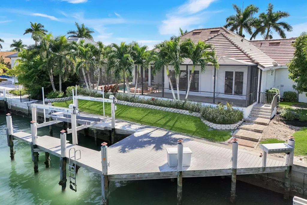 864 Magnolia Court Marco Island FL 34145