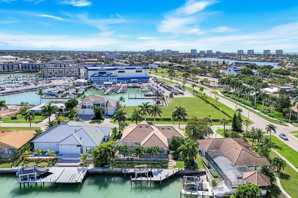 864 Magnolia Court Marco Island FL 34145