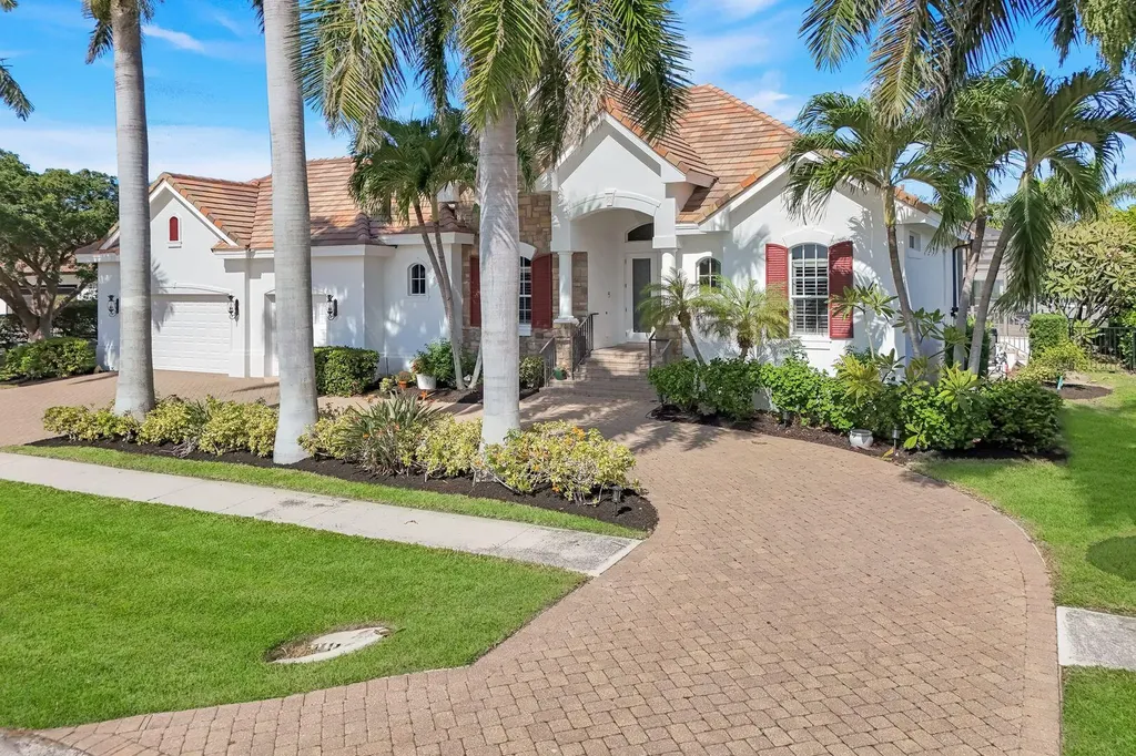 864 Magnolia Court Marco Island FL 34145