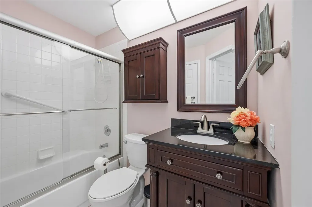 1165 Mainsail Drive Naples FL 34114