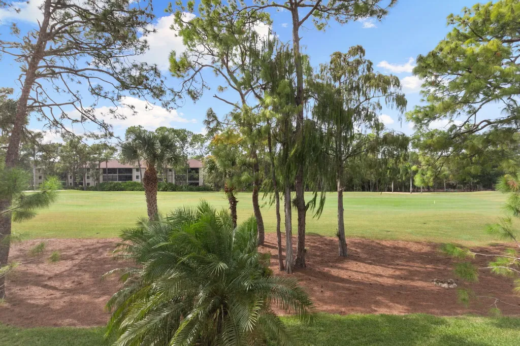 3685 Amberly Circle Naples FL 34112