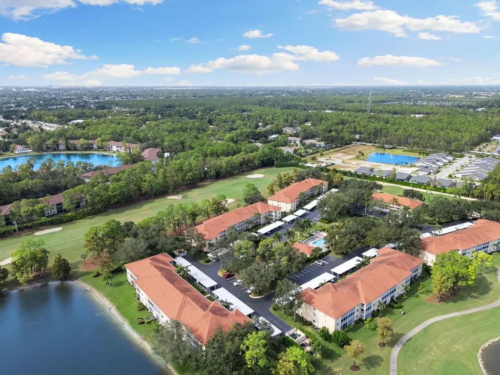 3685 Amberly Circle Naples FL 34112