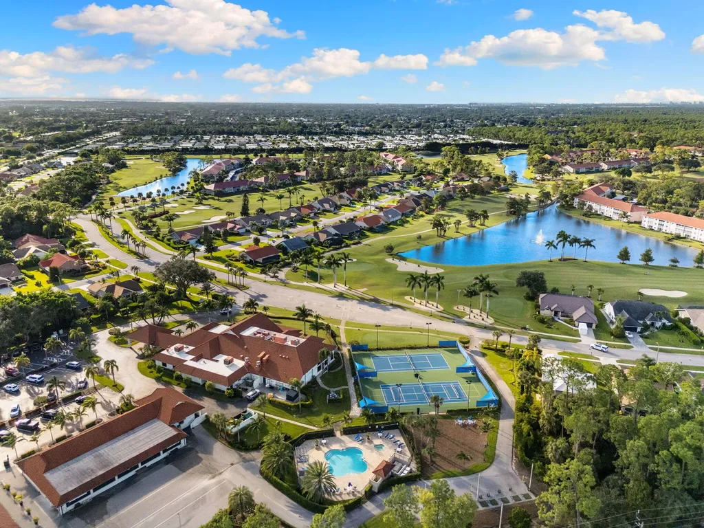 3685 Amberly Circle Naples FL 34112