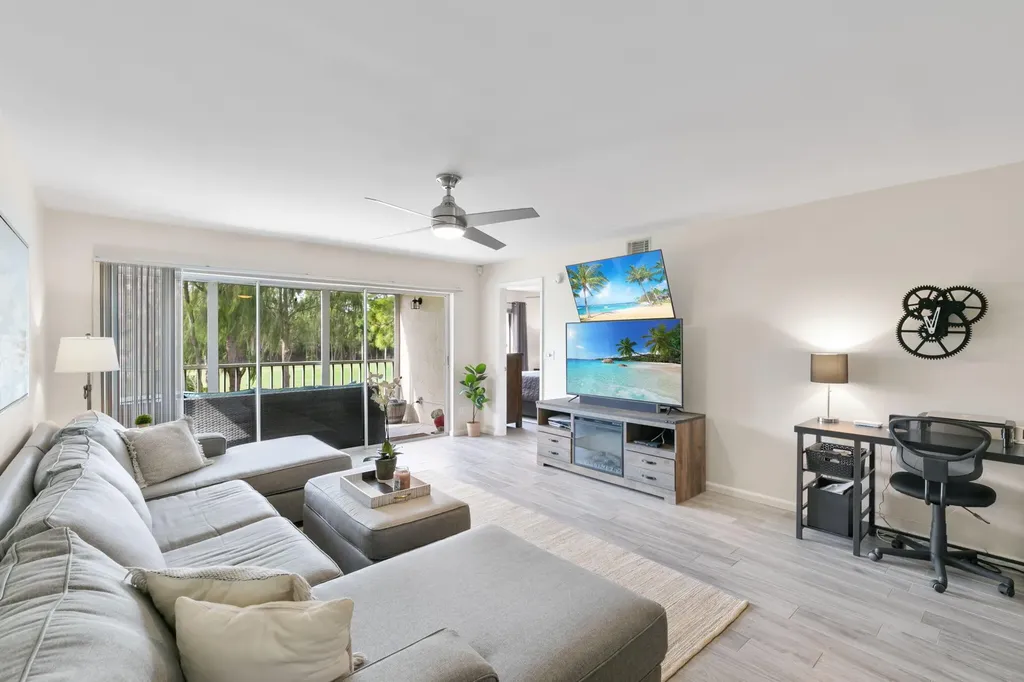 3685 Amberly Circle Naples FL 34112