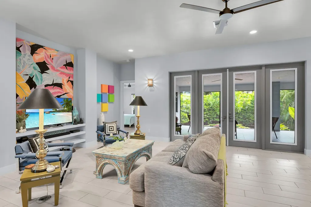 111 S Bahama Avenue Marco Island FL 34145