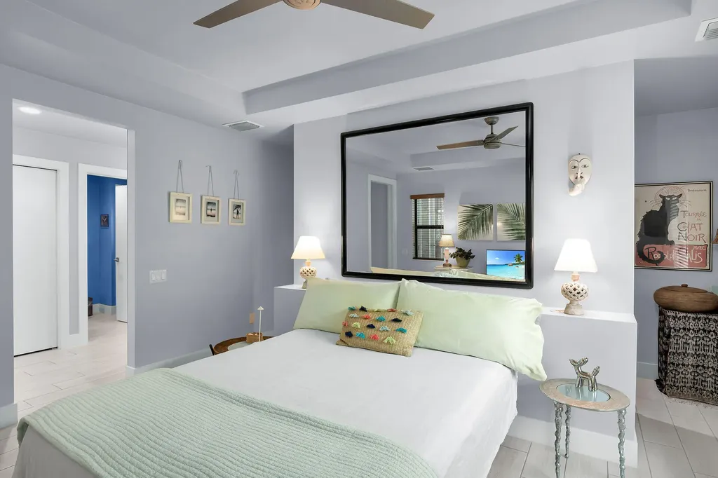 111 S Bahama Avenue Marco Island FL 34145