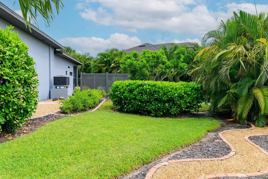 111 S Bahama Avenue Marco Island FL 34145