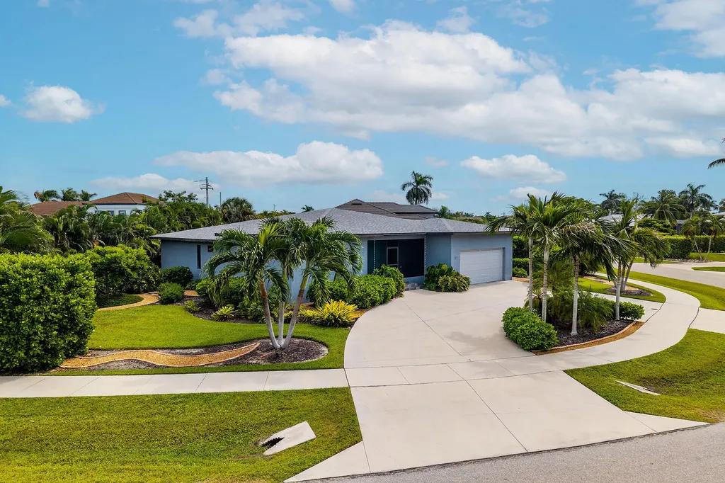 111 S Bahama Avenue Marco Island FL 34145