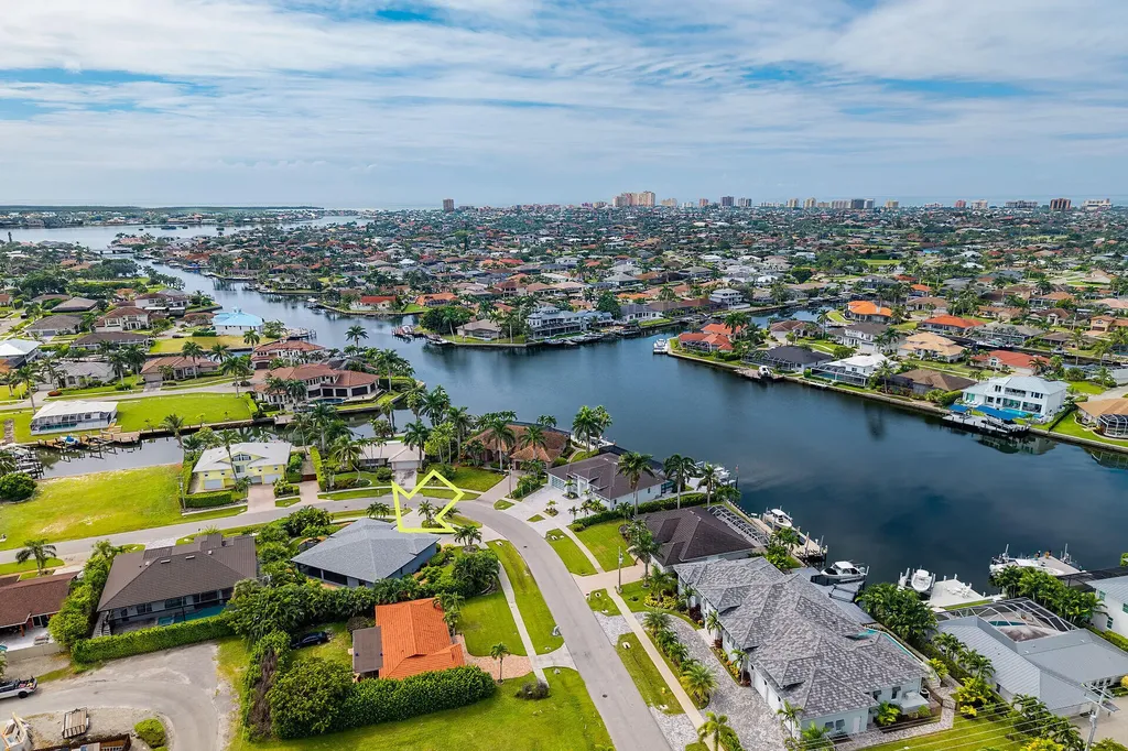 111 S Bahama Avenue Marco Island FL 34145