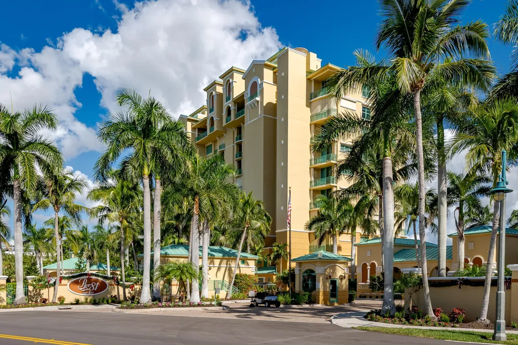 1079 Bald Eagle Marco Island FL 34145