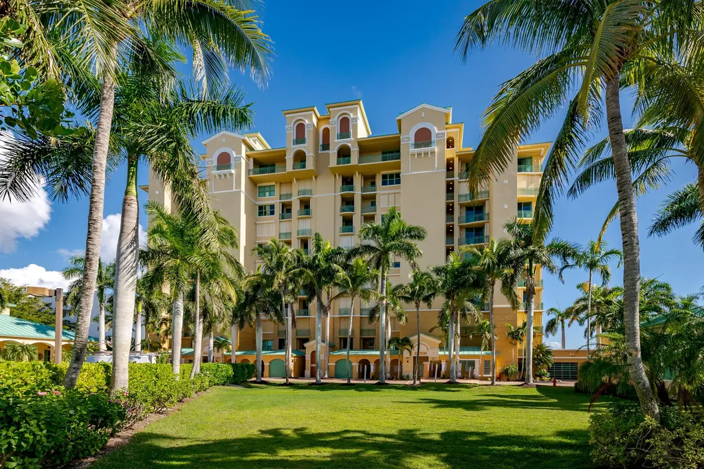 1079 Bald Eagle Marco Island FL 34145