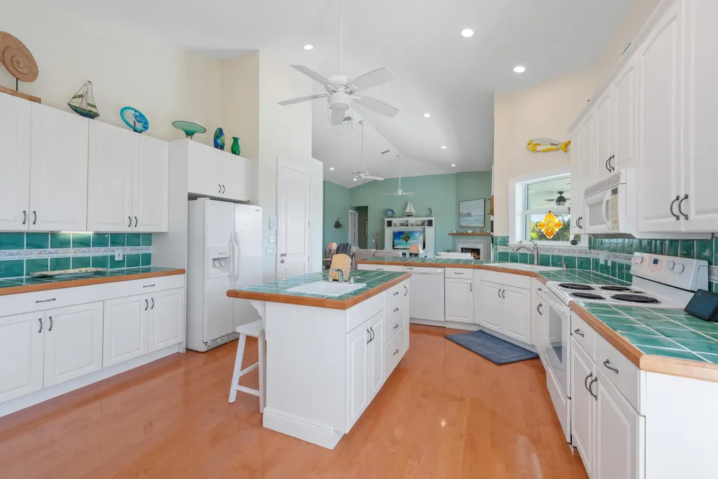 436 Driftwood Court Marco Island FL 34145