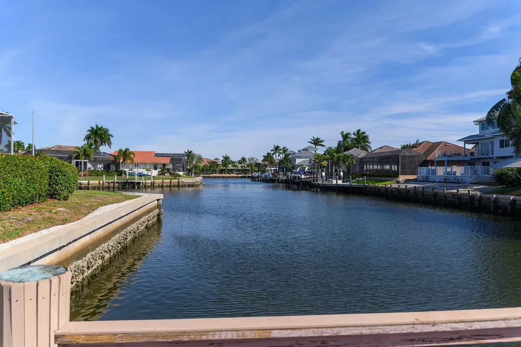 196 Richmond Court Marco Island FL 34145