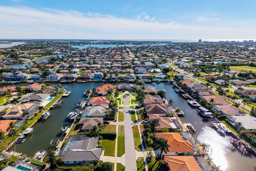 196 Richmond Court Marco Island FL 34145