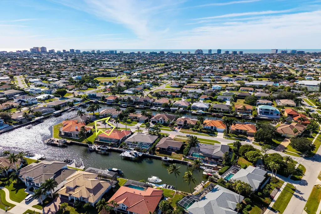 196 Richmond Court Marco Island FL 34145