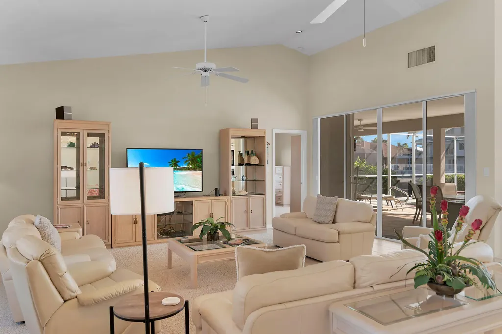 196 Richmond Court Marco Island FL 34145