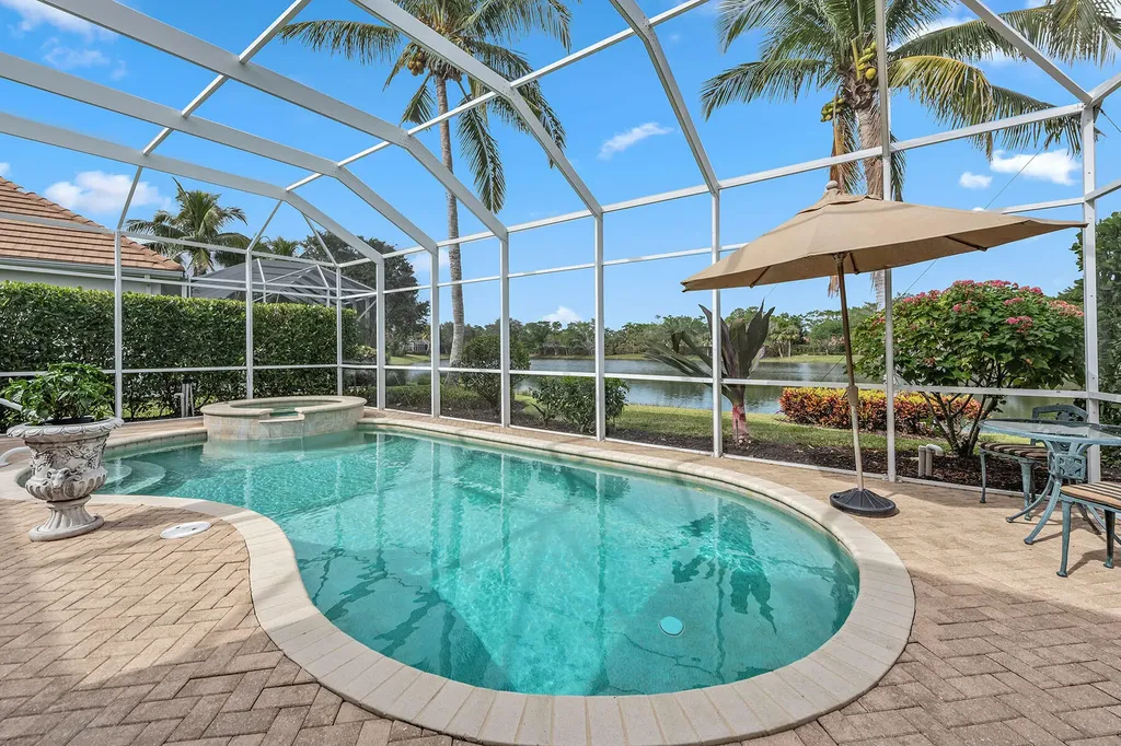 8469 Mallards Way Naples FL 34114