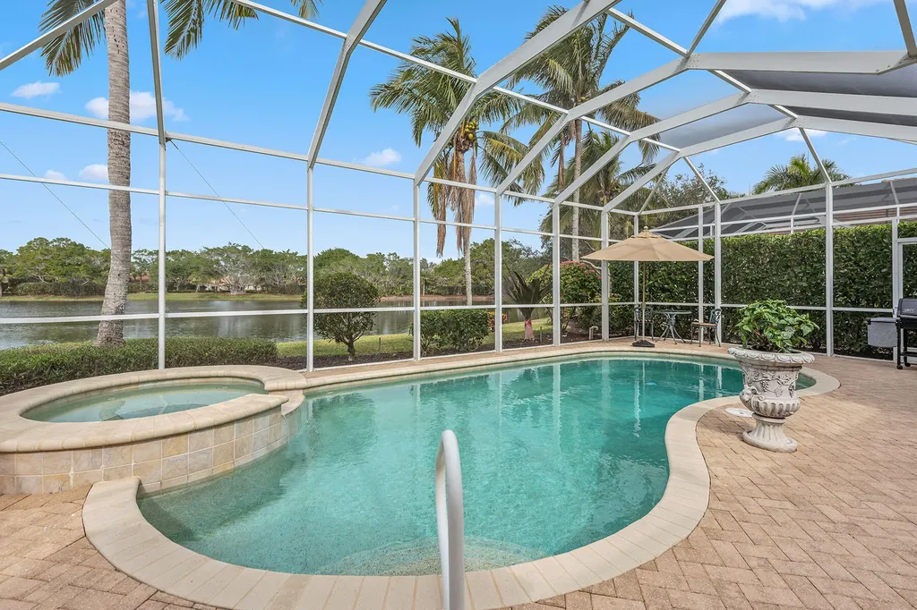 8469 Mallards Way Naples FL 34114