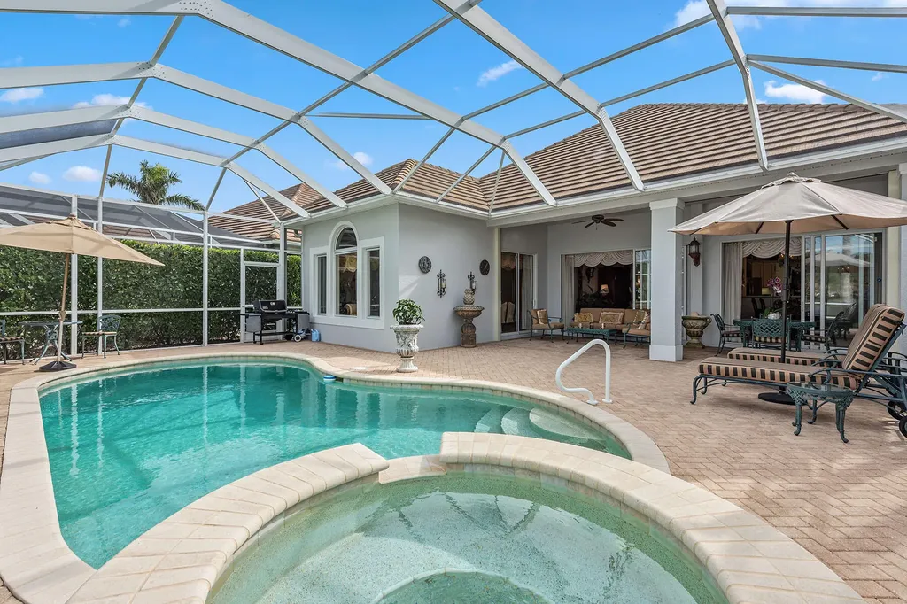 8469 Mallards Way Naples FL 34114