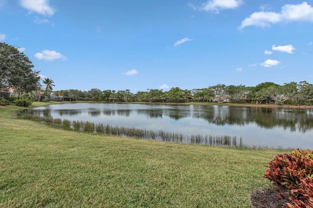 8469 Mallards Way Naples FL 34114