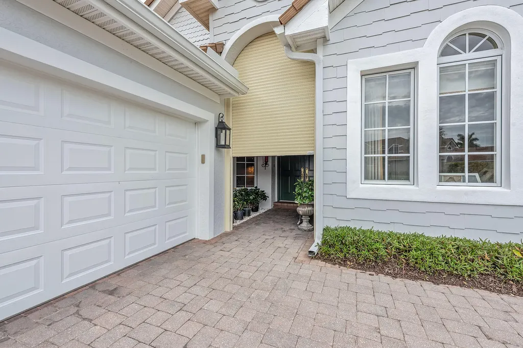 8469 Mallards Way Naples FL 34114