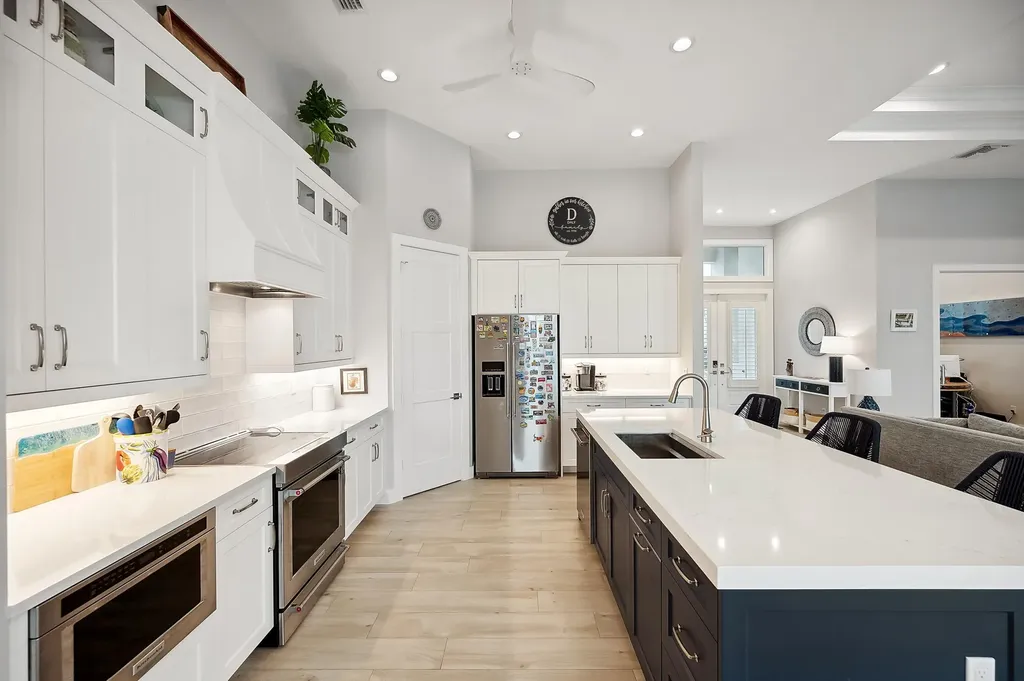 1641 Orleans Court Marco Island FL 34145