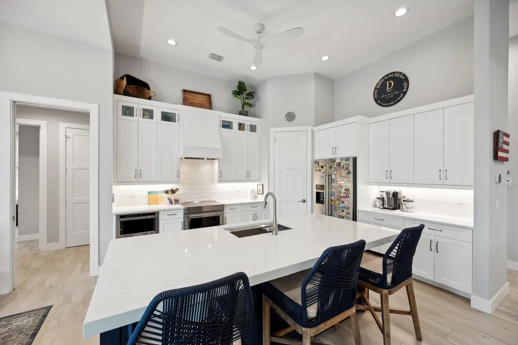 1641 Orleans Court Marco Island FL 34145