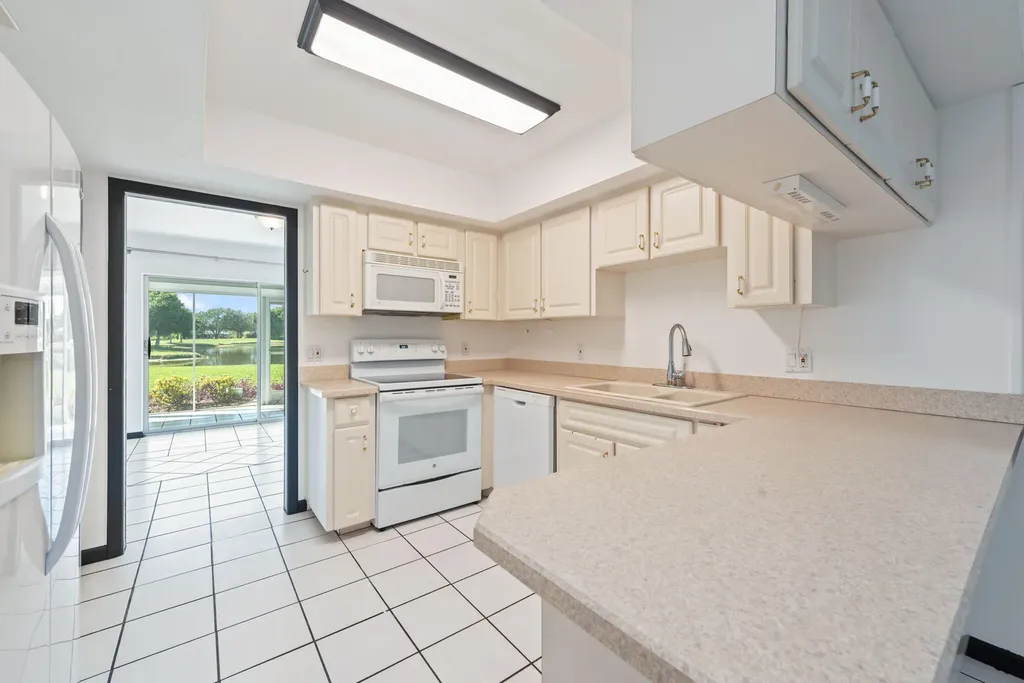 494 Bristle Cone Lane Naples FL 34113