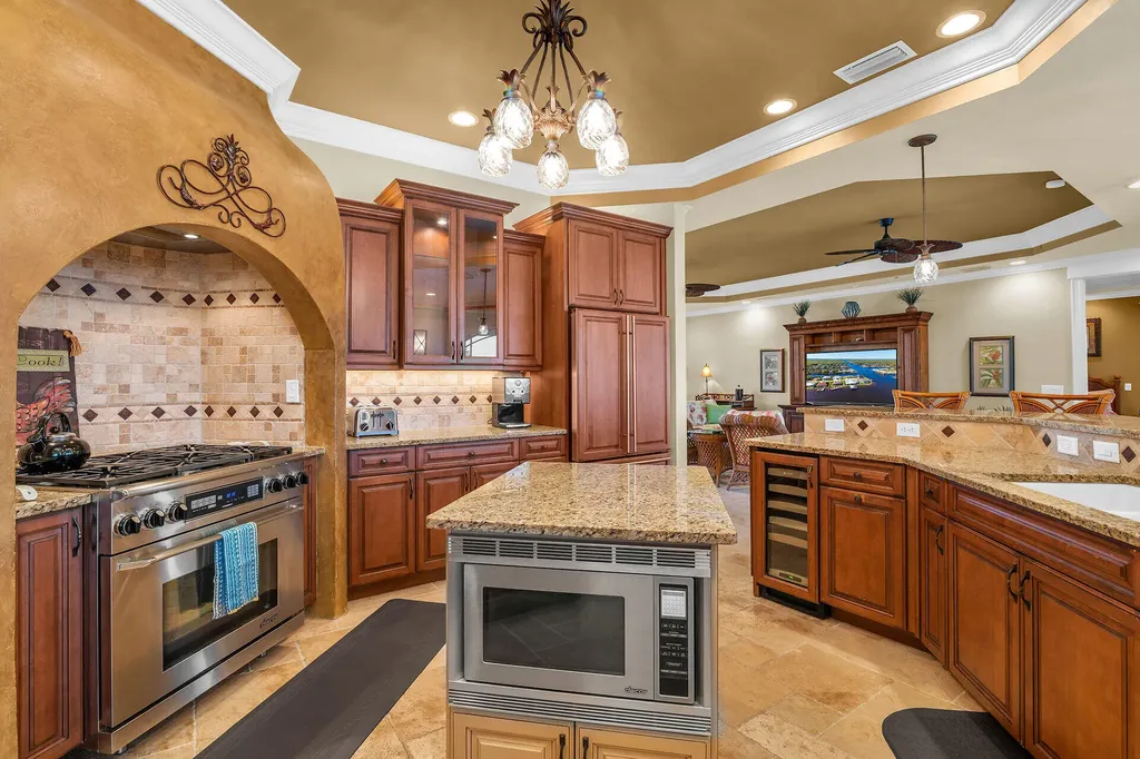 171 Sunset Cay Naples FL 34114