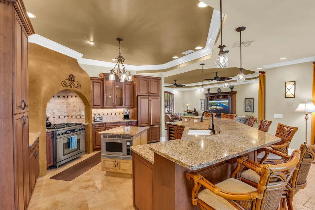 171 Sunset Cay Naples FL 34114