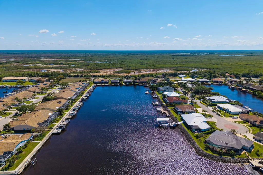 171 Sunset Cay Naples FL 34114