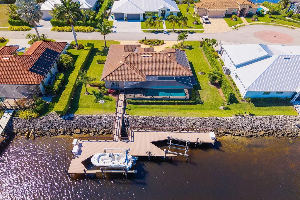 171 Sunset Cay Naples FL 34114