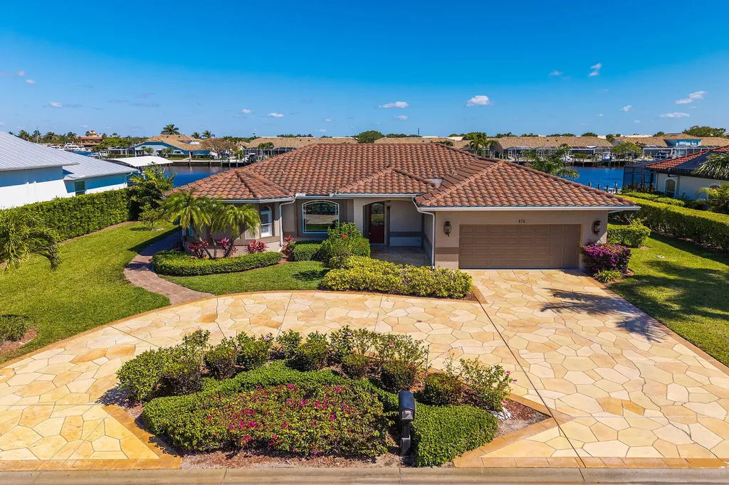 171 Sunset Cay Naples FL 34114