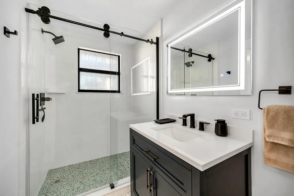 533 La Peninsula Boulevard Naples FL 34113