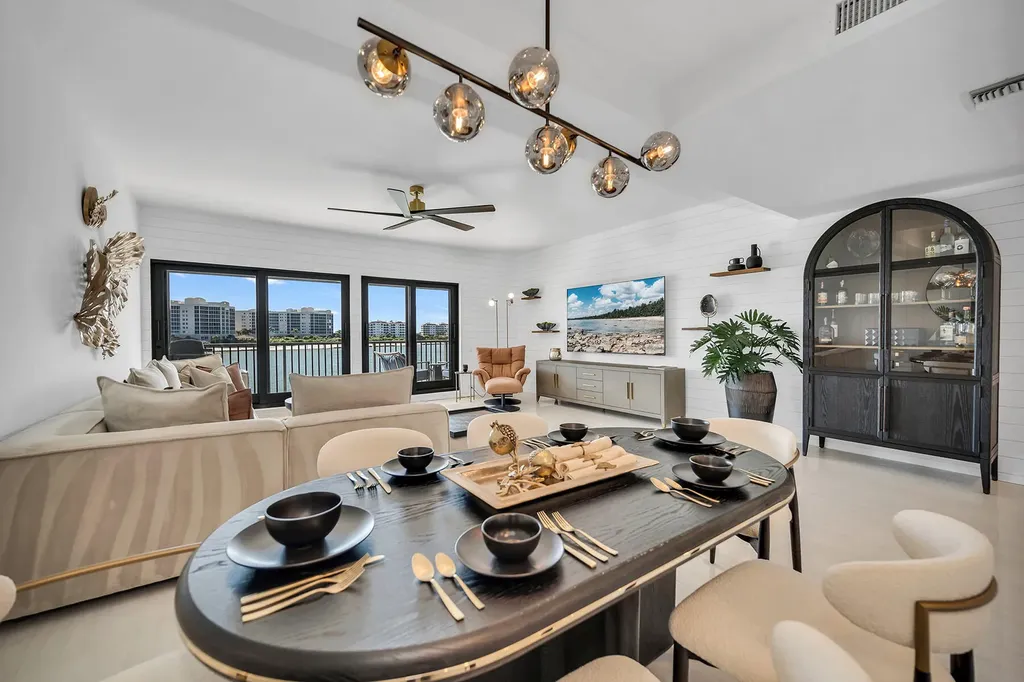 533 La Peninsula Boulevard Naples FL 34113