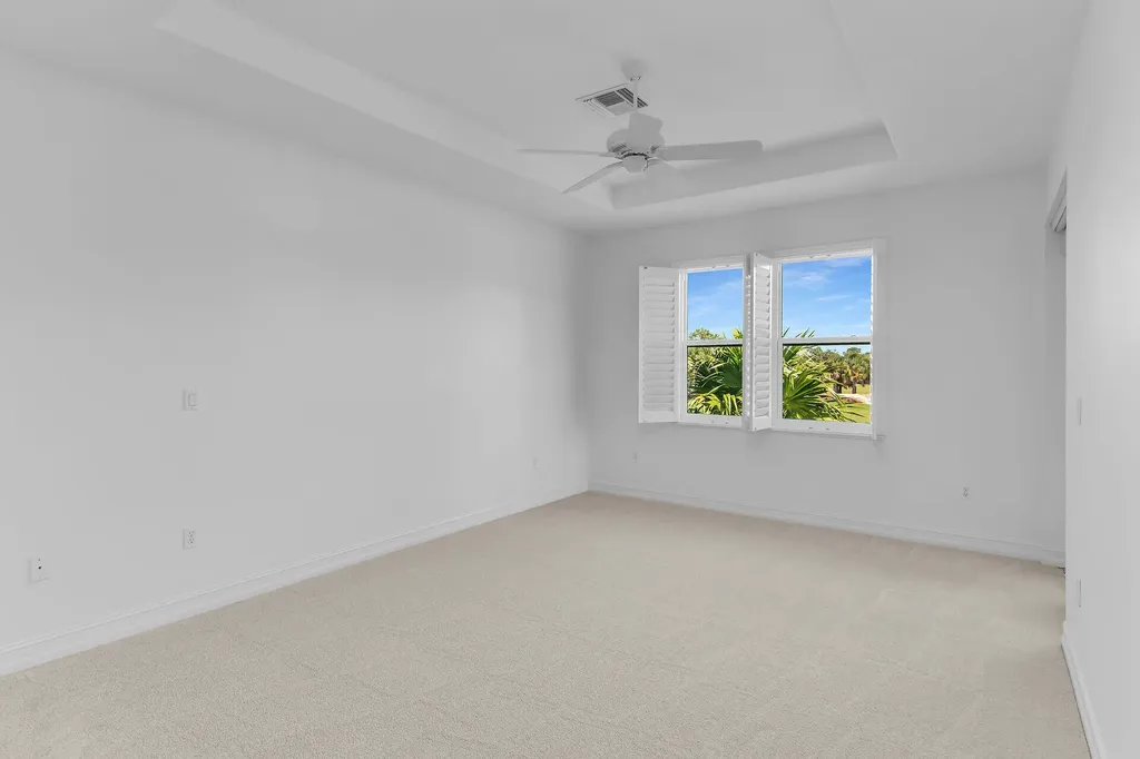 1294 Rialto Way Naples FL 34114