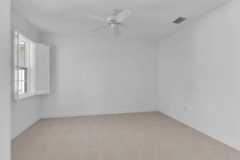 1294 Rialto Way Naples FL 34114