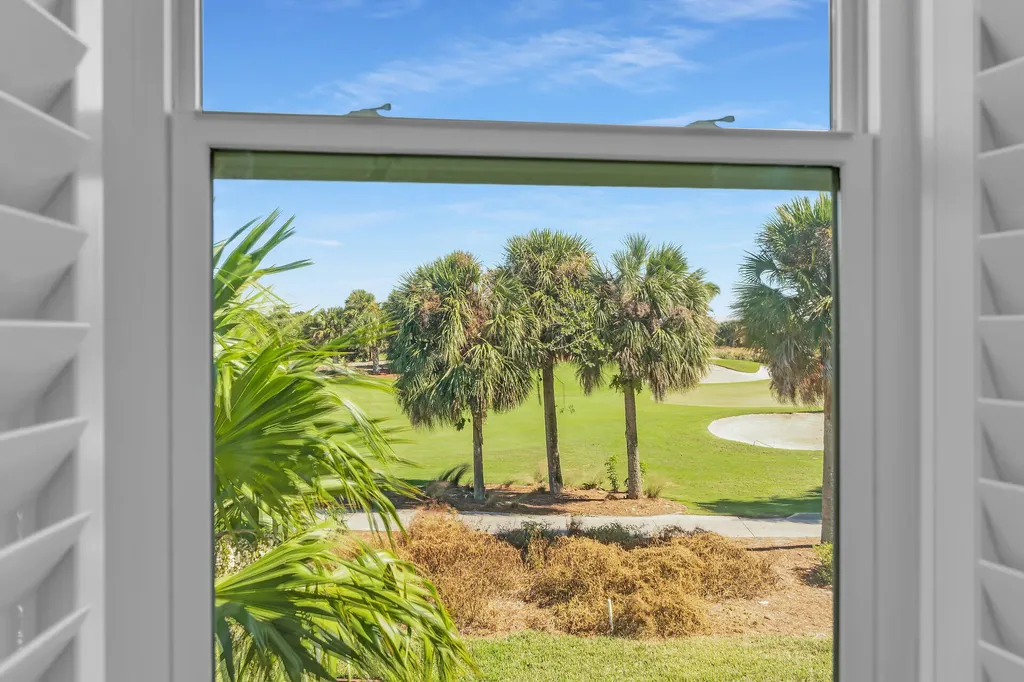 1294 Rialto Way Naples FL 34114