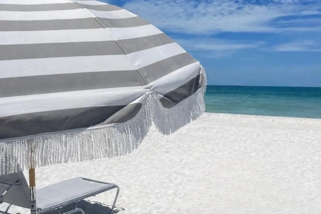 1294 Rialto Way Naples FL 34114