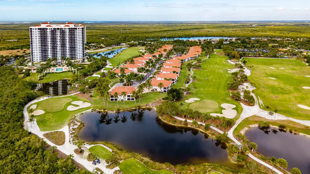 1294 Rialto Way Naples FL 34114