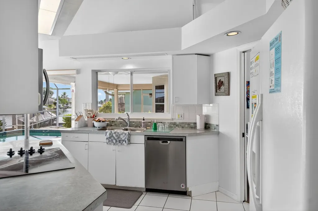 51 Hickory Court Marco Island FL 34145