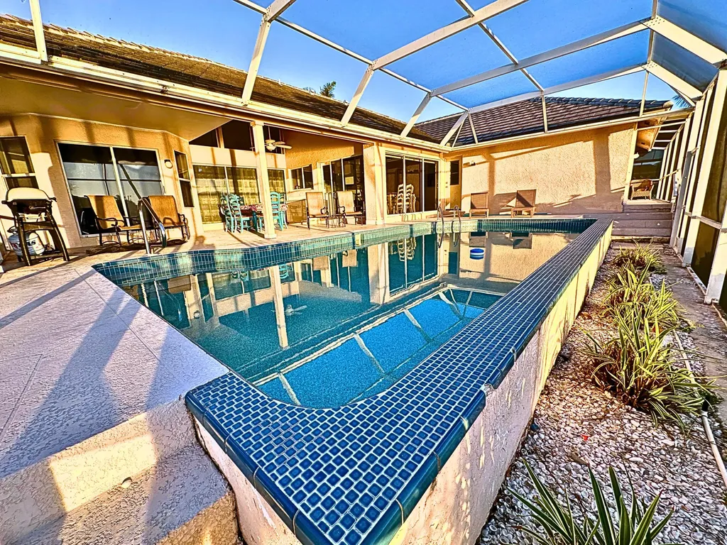 51 Hickory Court Marco Island FL 34145