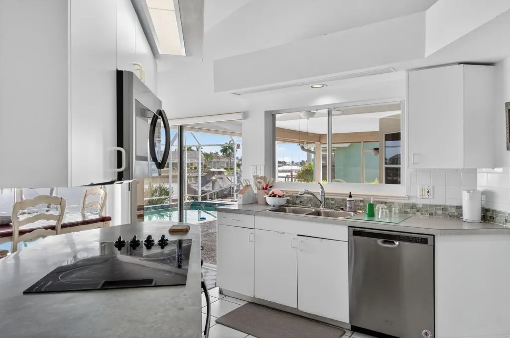 51 Hickory Court Marco Island FL 34145