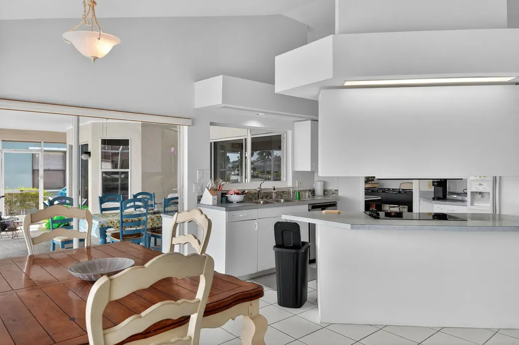 51 Hickory Court Marco Island FL 34145