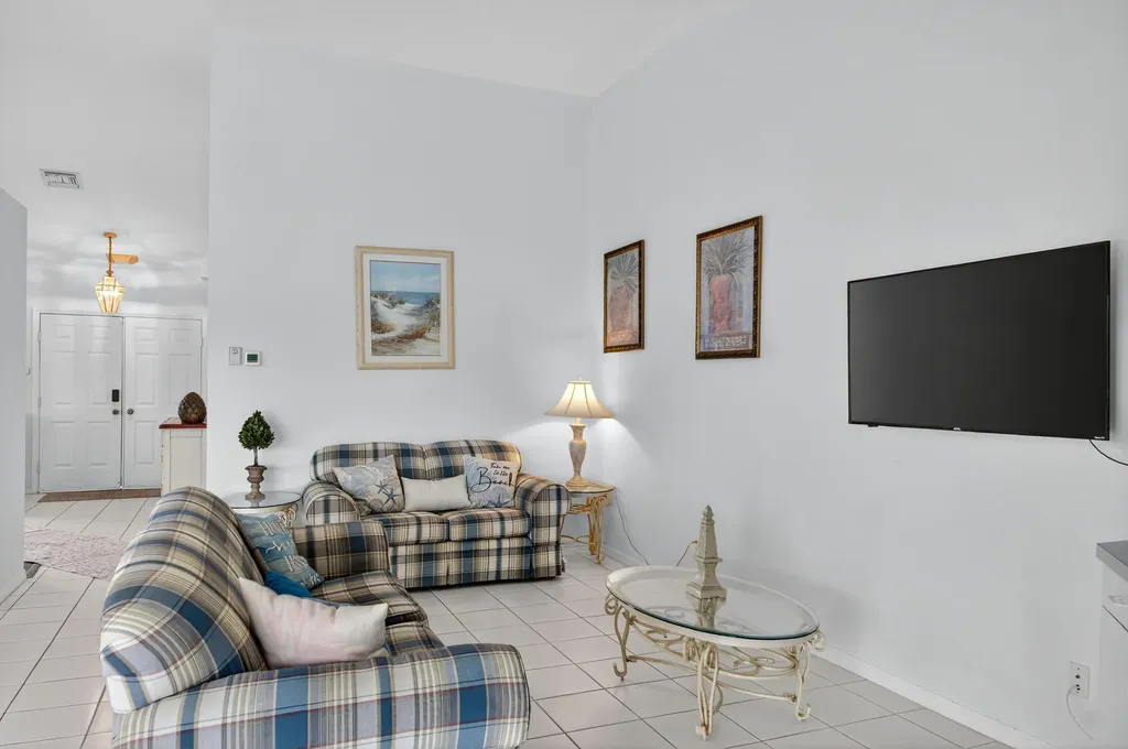 51 Hickory Court Marco Island FL 34145